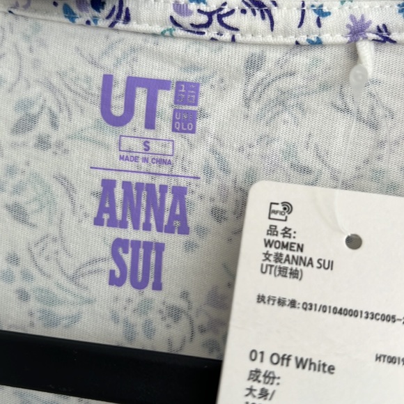 Uniqlo x Anna Sui Floral Tee S - Picture 3 of 4